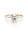 The Hero Oval Solitaire